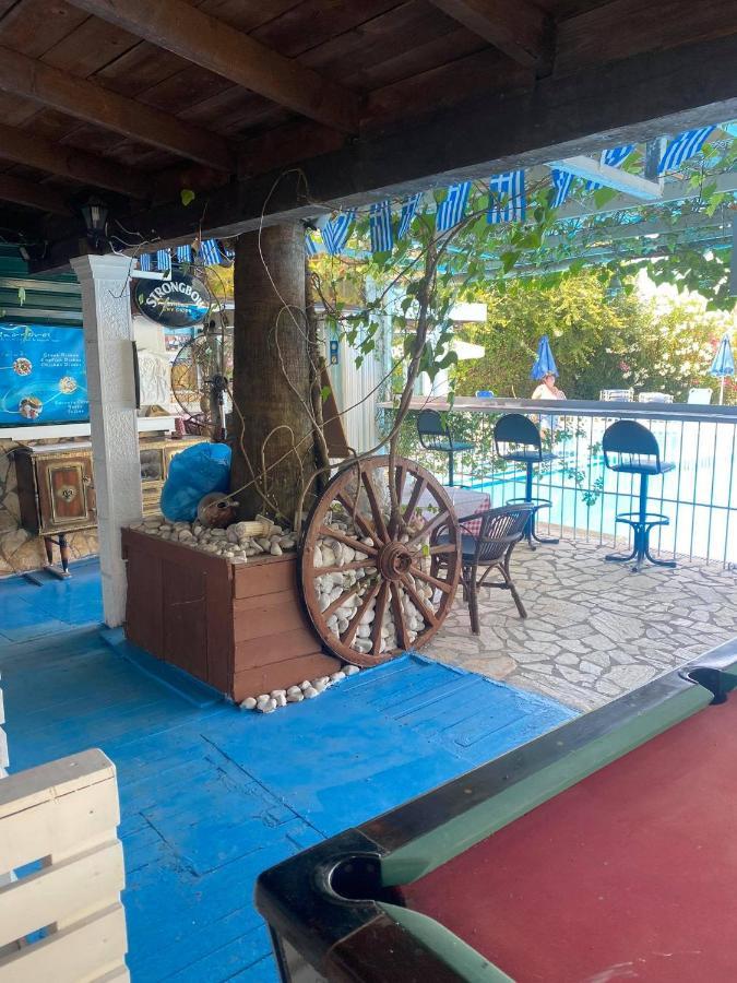 Aparthotel Alexandros *
