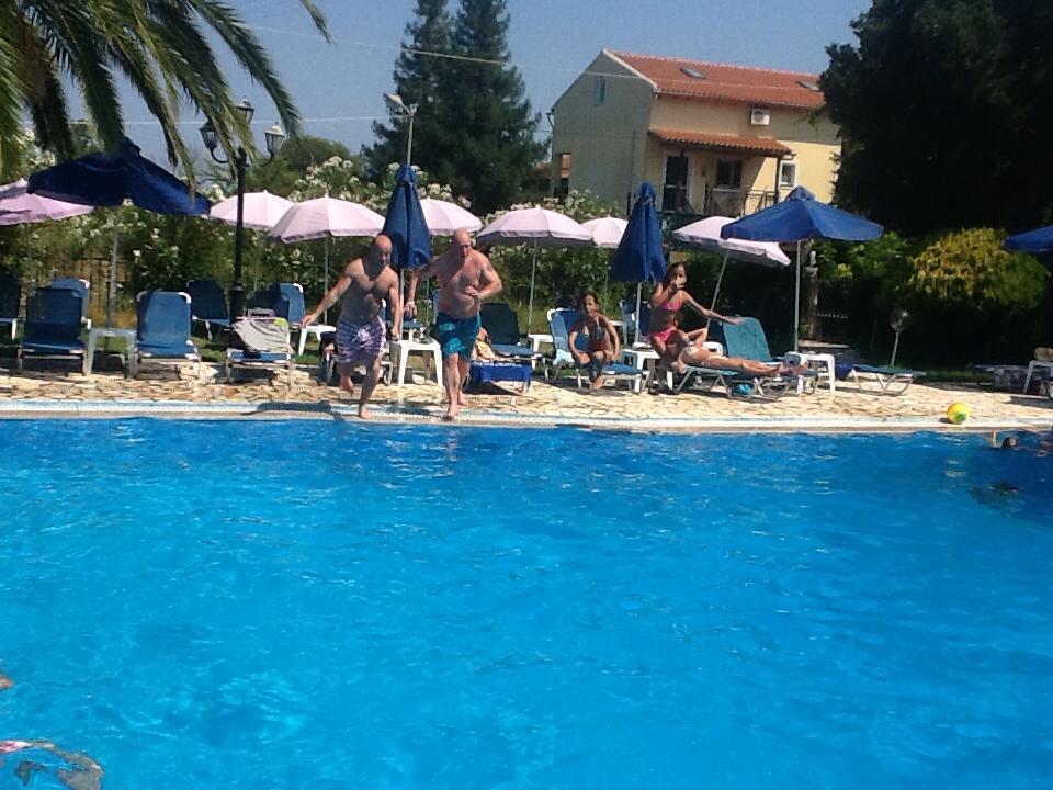 Aparthotel Alexandros *