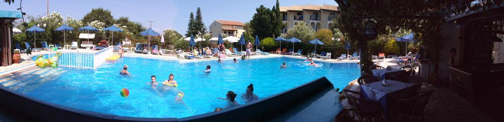 Aparthotel Alexandros *