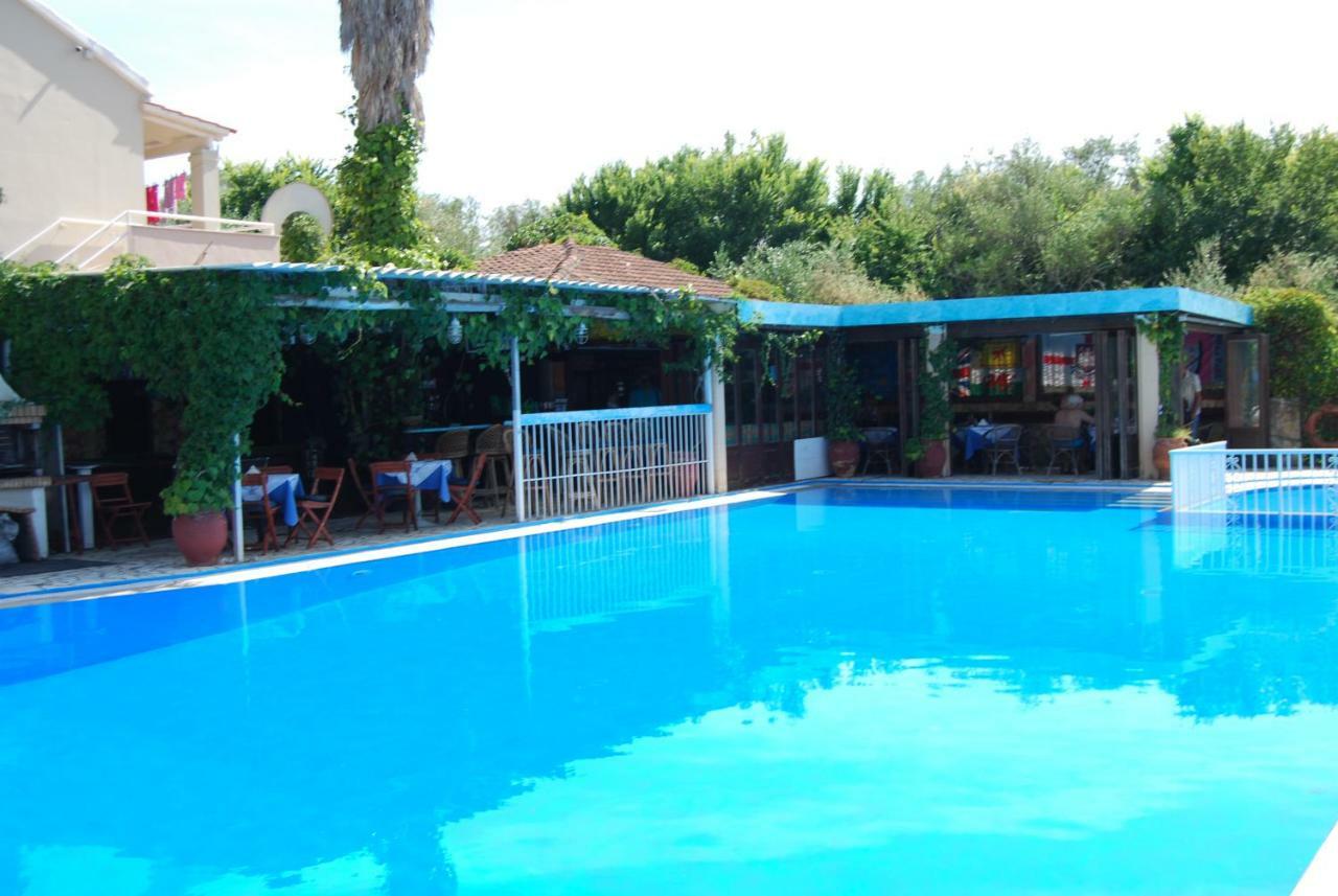 Aparthotel Alexandros Roda (Corfu)